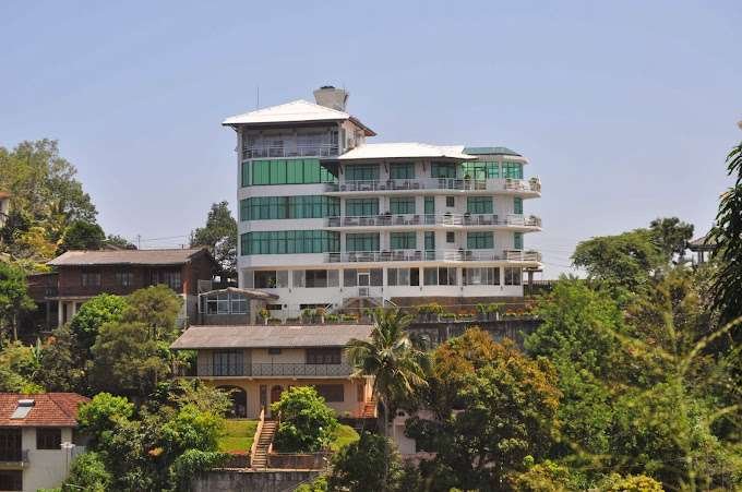AMAARA SKY HOTEL, KANDY