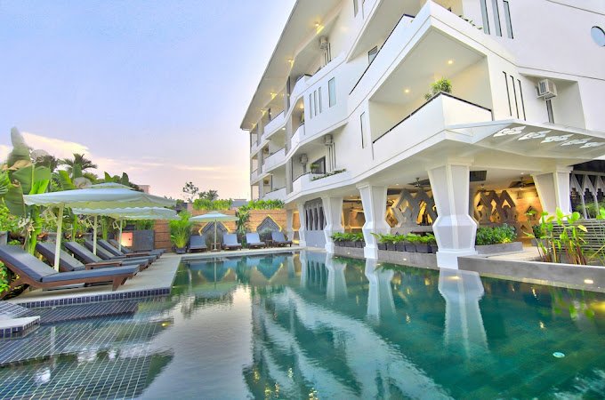 CENTRAL SUITS RESIDENCE