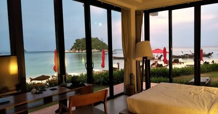 KASIMS BEACH VILLAS