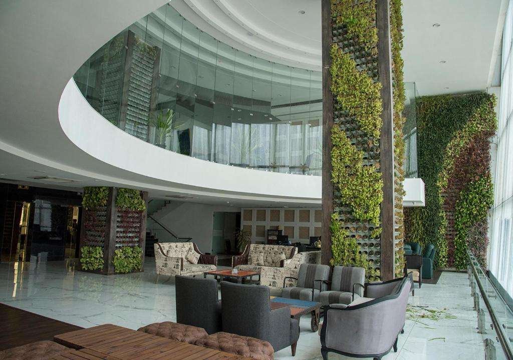 REGENTA CENTRAL HOTEL & COVENTION CENTRE
