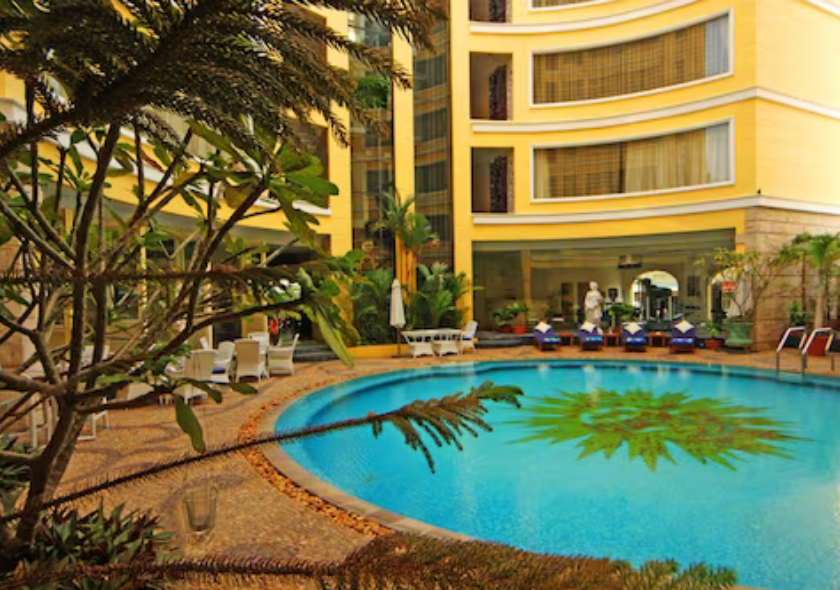 FOUR SEASONS PLACE HOTEL