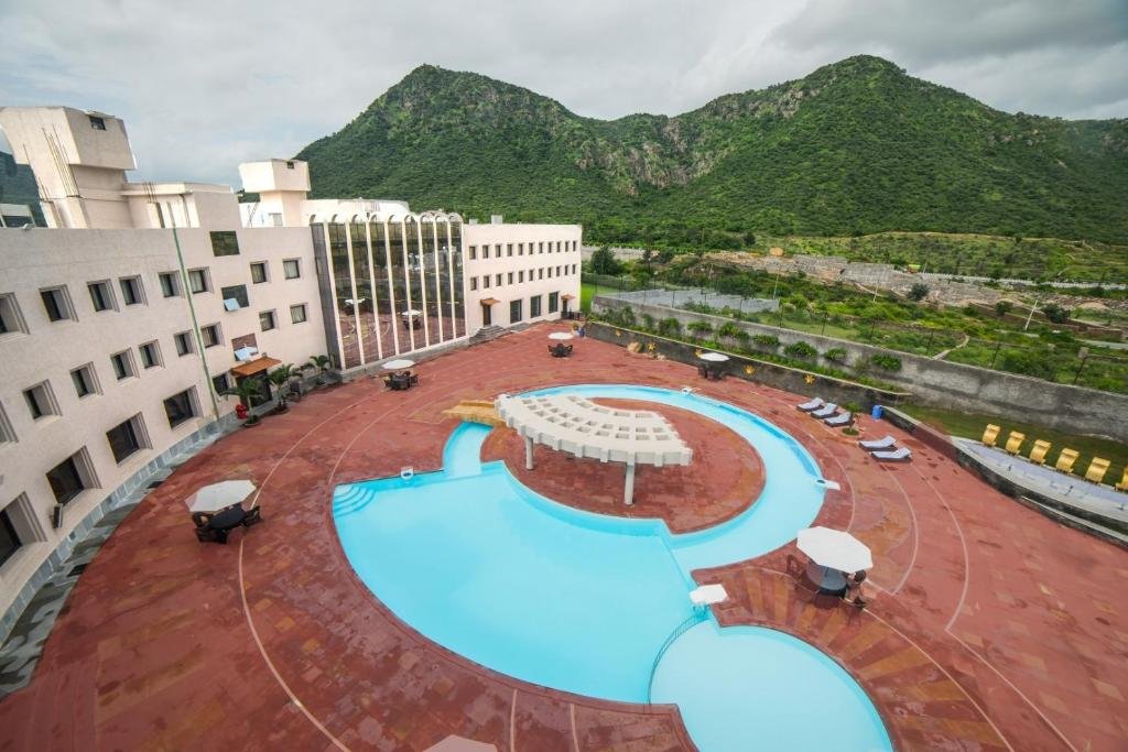 SPECTRUM RESORT, SPA & CONVENTION CENTRE